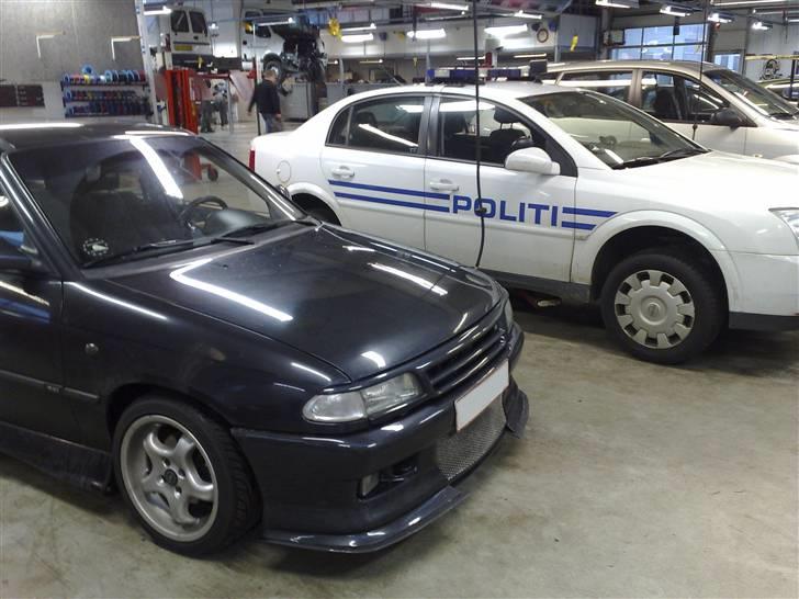 Opel astra f GSI R.I.P - på værkstedet billede 16