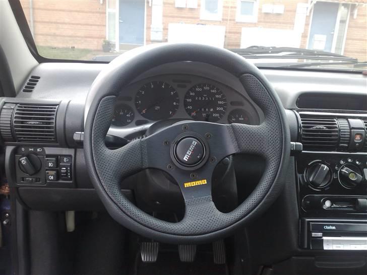 Opel Tigra - 280 mm momo billede 7