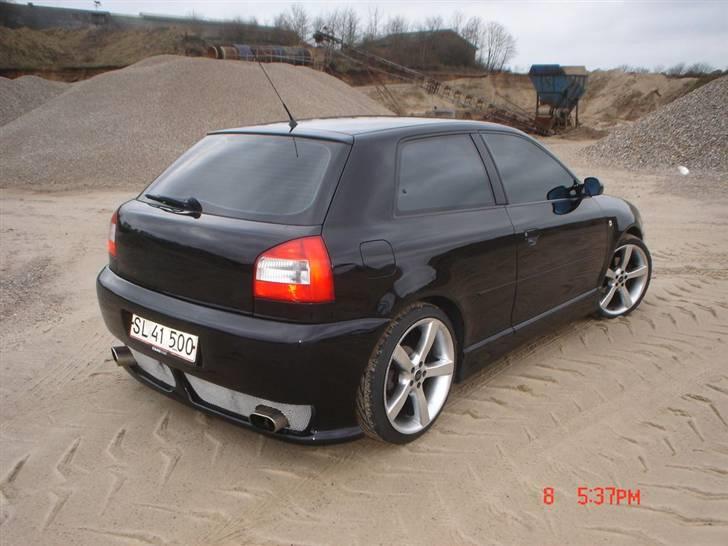 Audi A3 1,8 Turbo *SOLGT* billede 10