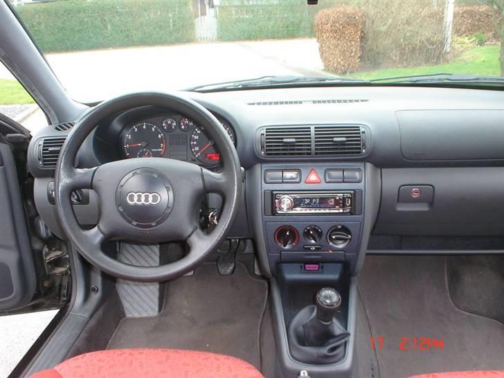 Audi A3 1,8 Turbo *SOLGT* billede 17