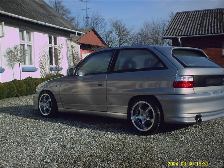 Opel Astra Gsi 16v Turbo solgt billede 8