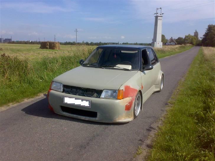 Peugeot 205 Projekt  skrottet:P billede 2