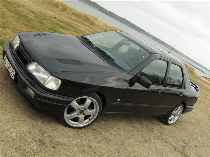 Ford Sierra Cossie 4x4 BYTTET - Så er der kommet 17" på hende. Det pynter da helt vild. billede 17