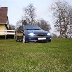 Toyota       Avensis 20v Solgt