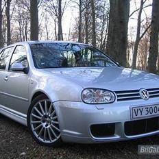 VW GTI Turbo R32 version