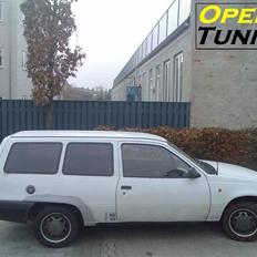 Opel Kadett 1,3S Van Skrottet