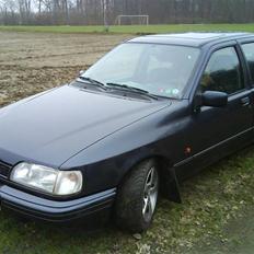 Ford Sierra GT *totalskadet*