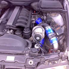 BMW 523i AUT Kompressor