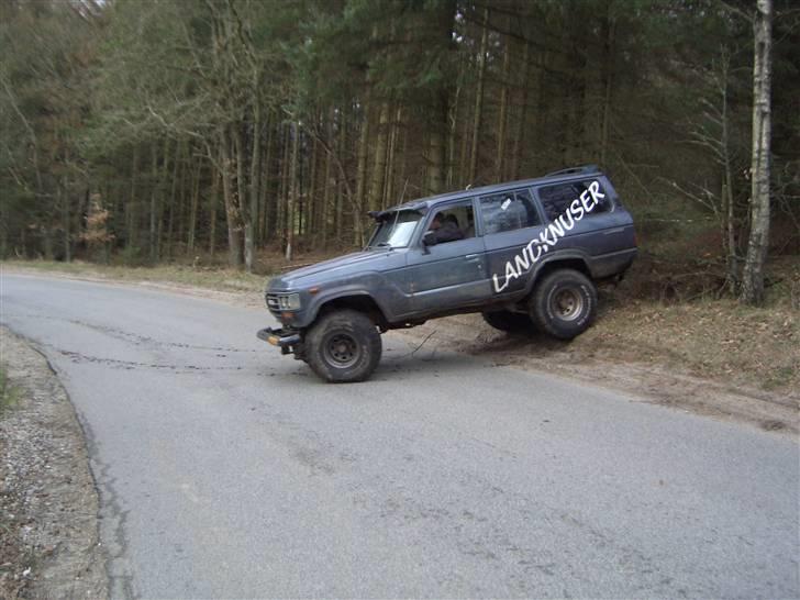 Toyota landcruiser hj60 solgt billede 1