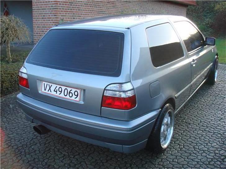 VW Golf 3 1.8 (Black top) billede 2