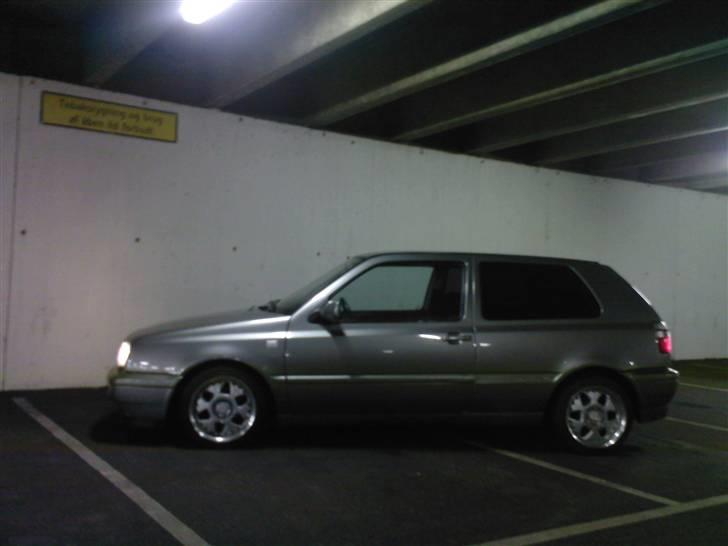 VW Golf 3 1.8 (Black top) billede 4