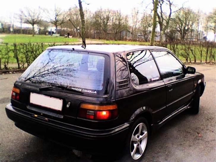 Toyota Corolla 1.3 (ophug) billede 2