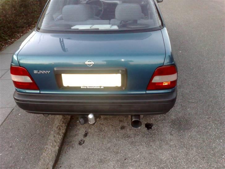 Nissan Sunny skrottet - Med den nye potte :) billede 12