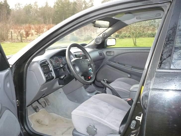 Toyota       Avensis 20v Solgt billede 7