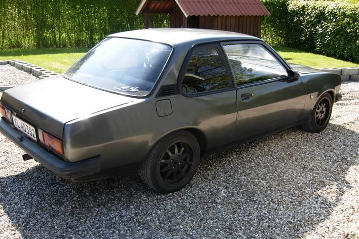 Opel ascona b 2,2 billede 11