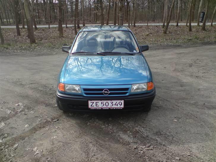 Opel Astra F | S O L G T billede 2