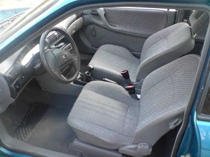 Opel Astra F | S O L G T billede 8