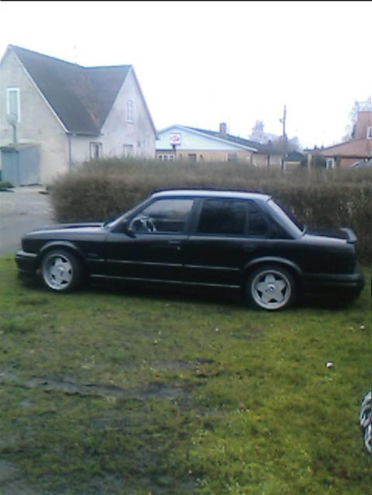 BMW E30 325i SOLGT billede 16