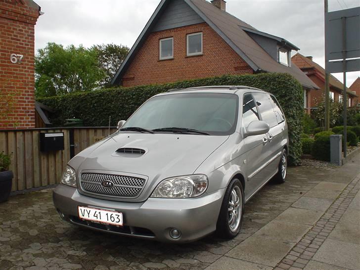 Kia carnival solgt billede 1