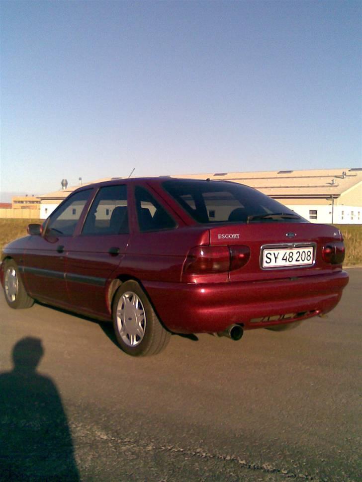 Ford escort solgt billede 3