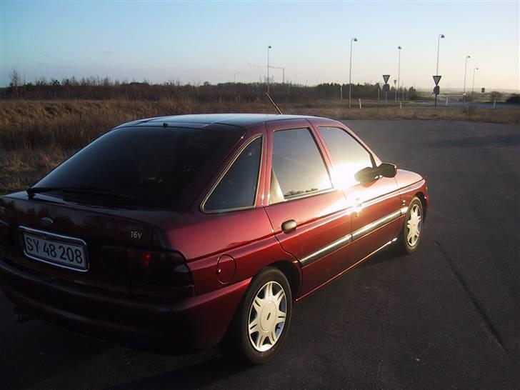Ford escort solgt billede 6