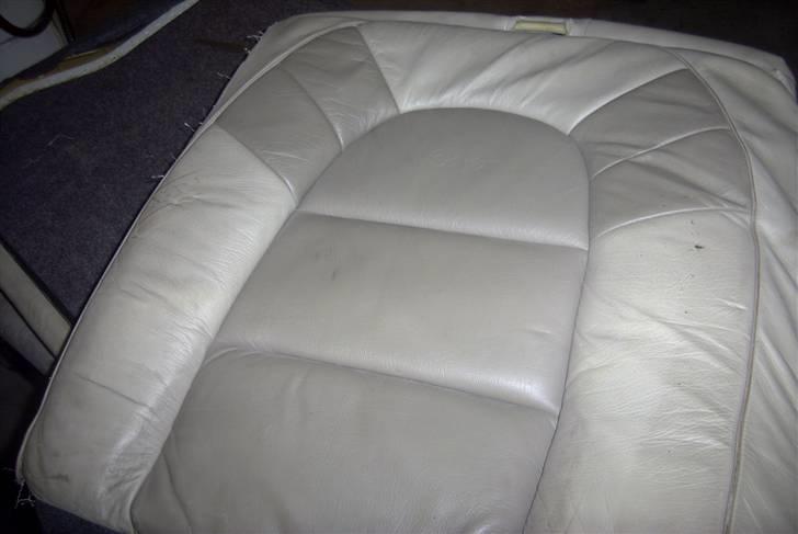 Saab 900 Aero - Jubilærums kabine. Bagsædet skal syges til så det passer.  billede 9