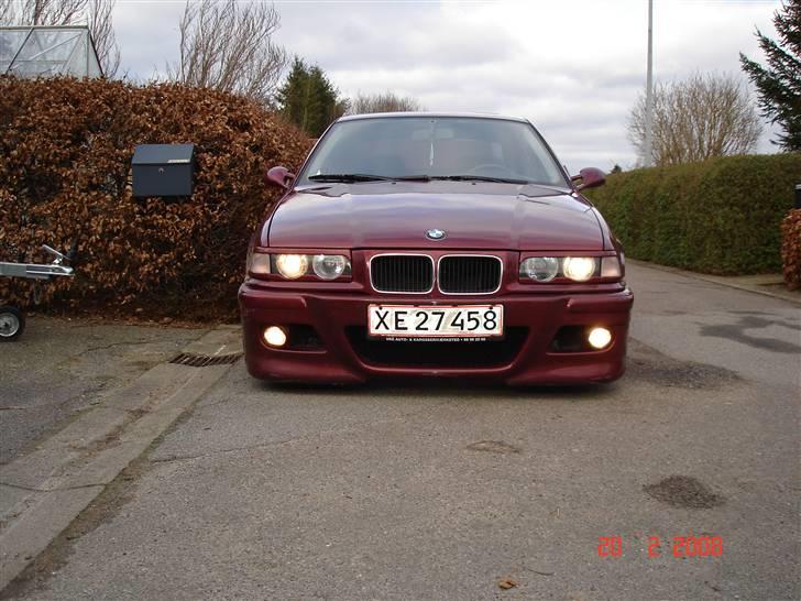 BMW 325i billede 8