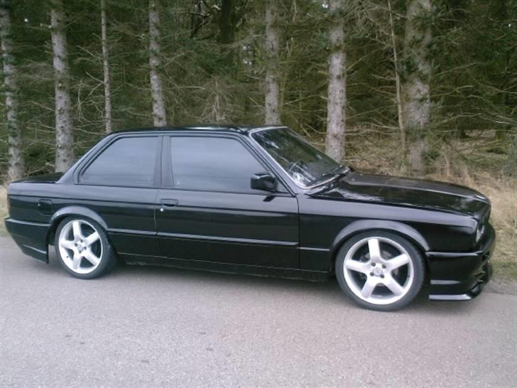 BMW projekt e30 335 SOLGT - går og venter på sideskørterne skal komme...ser helt forkert ud uden billede 19