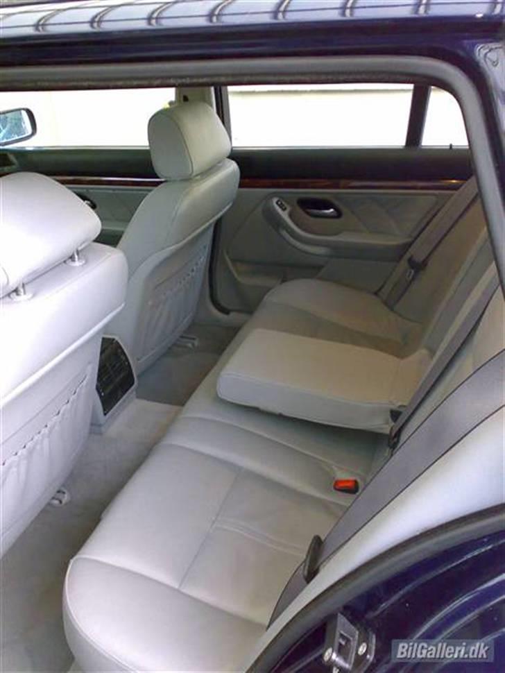 BMW 530d e39 Touring billede 2