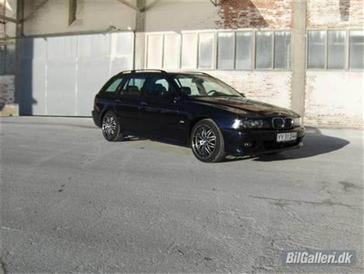 BMW 530d e39 Touring billede 4