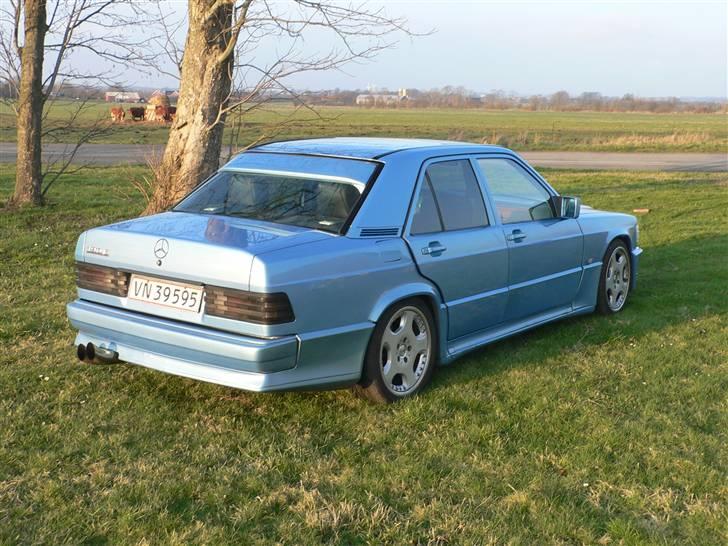 Mercedes Benz 190 e 2.5 16v (solgt) billede 3