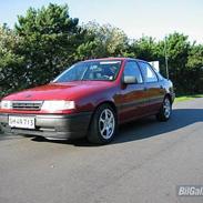 Opel Vectra 2.0i