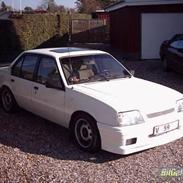 Opel Ascona C  *SOLGT*