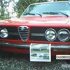 Alfa Romeo Alfetta 