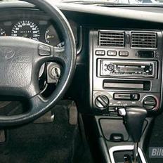 Toyota carina E 1,6 aut "SOLGT"