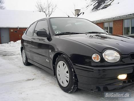 Toyota Corolla G6R Solgt - Så er vintern sku kommet snøft snøft!! billede 4