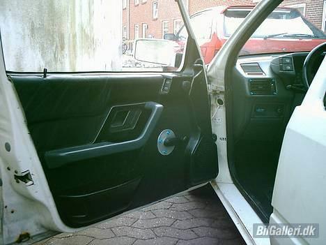 Citroën bx (solgt) - ny dør beklæning med sort læder og sort stof billede 8