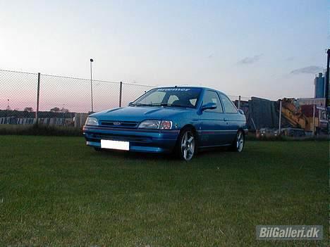 Ford Escort *solgt* billede 2