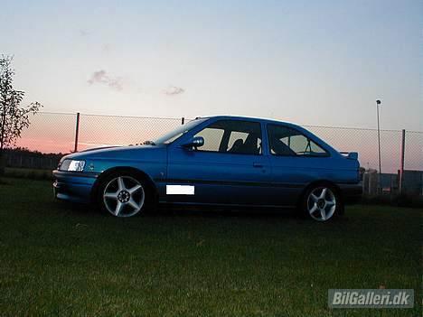 Ford Escort *solgt* billede 3