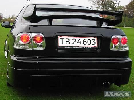 Honda civic VTI 4d - virkelig go røv billede 9