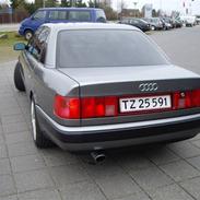 Audi 100 