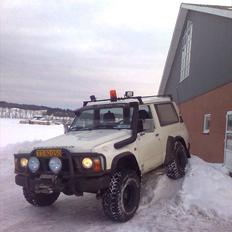 Nissan patrol y60 GR