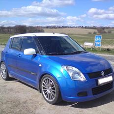 Suzuki Swift ( Cooper look ) SOLGT