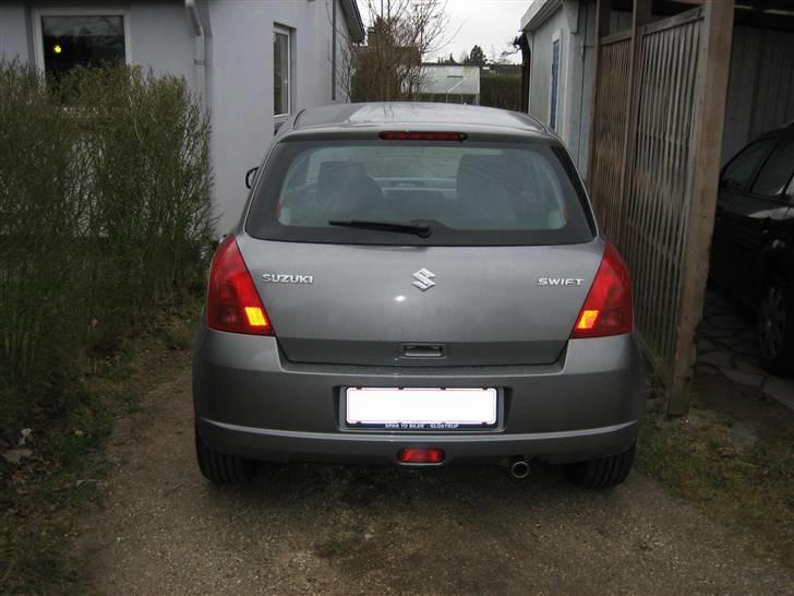 Suzuki swift GLS billede 14