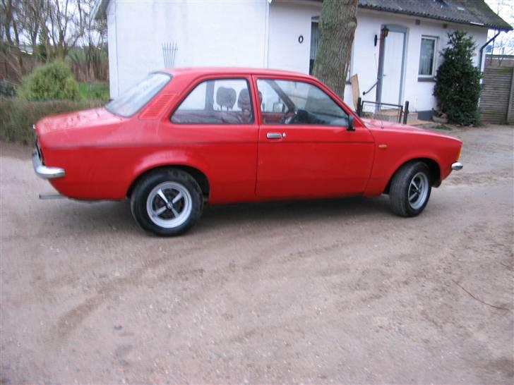 Opel Kadett C Sedan billede 14