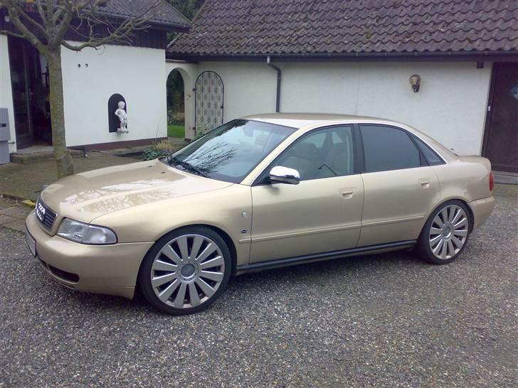 Audi A4 1,8 t  til salg billede 1