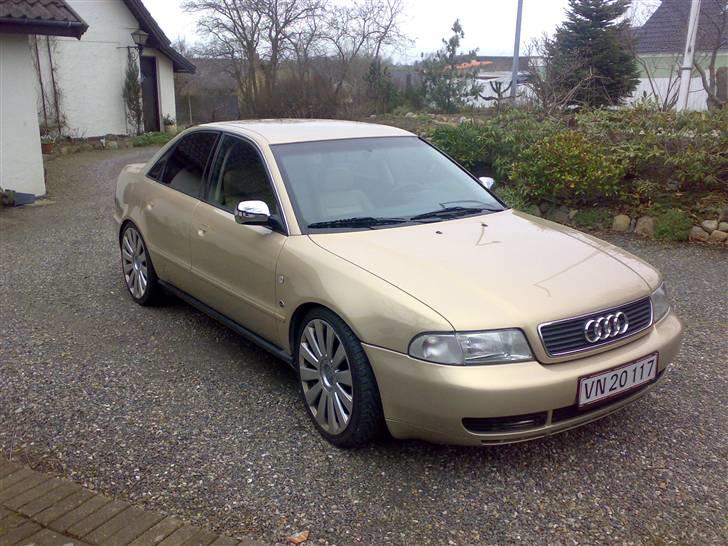 Audi A4 1,8 t  til salg billede 2
