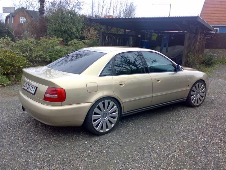 Audi A4 1,8 t  til salg billede 6