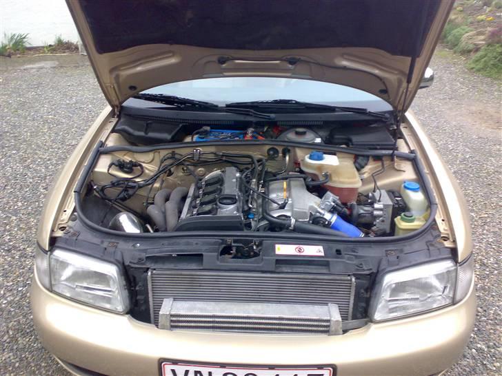 Audi A4 1,8 t  til salg billede 10