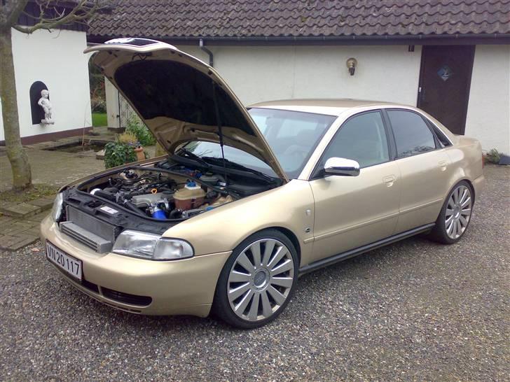 Audi A4 1,8 t  til salg billede 12